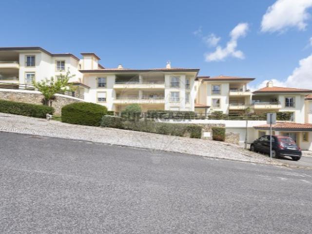 Apartamento T2 em Queluz e Belas