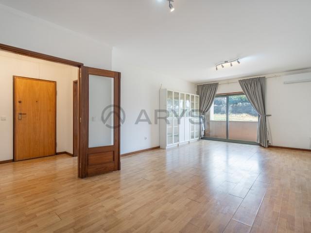 Apartamento T2 em Real