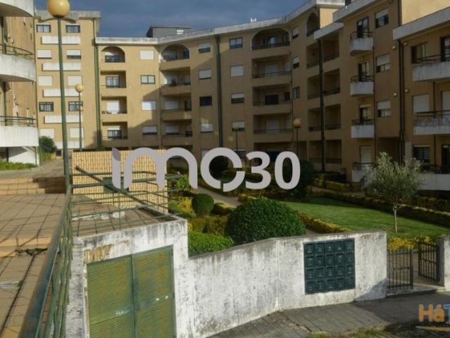 Apartamento T2 em Rio tinto | 24103654647