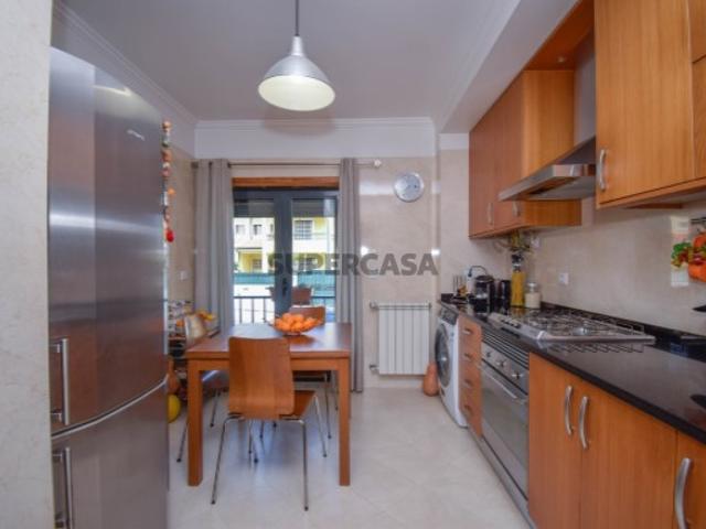 Apartamento T2 em S.Maria e S.Miguel, S.Martinho, S.Pedro Penaferrim