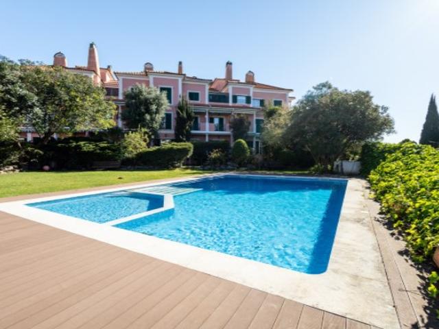 Apartamento T2 em S.Maria e S.Miguel, S.Martinho, S.Pedro Penaferrim