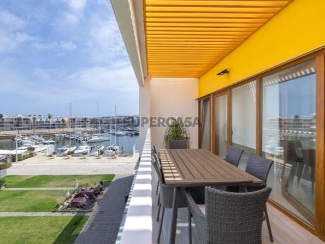 Apartamento T2 em São Gonçalo de Lagos