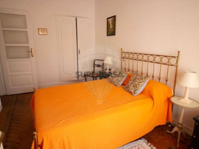 Apartamento T2 em São Domingos de Benfica