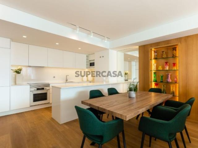 Apartamento T2 em São Martinho