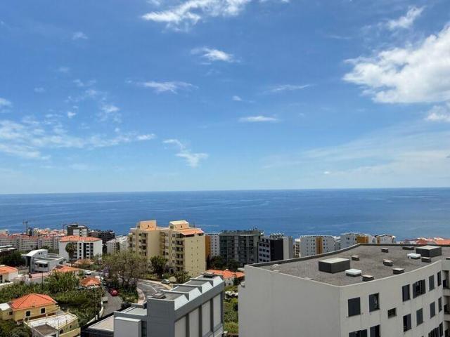 Apartamento T2 em São Martinho de 117,00 m² 117m² São Pedro Funchal