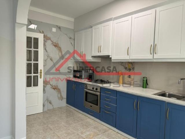 Apartamento T2 em São Sebastião
