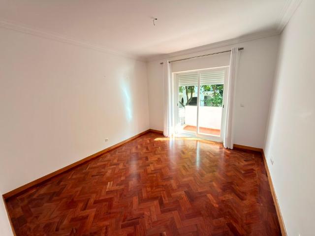 APARTAMENTO T2 EM SÃO PEDRO DO ESTORIL