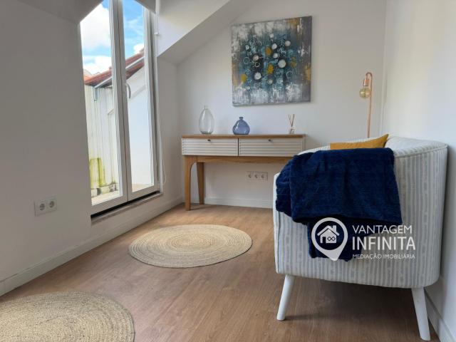 Apartamento T2 em São Vicente com Vista Rio | Excelente Oportunidade de Investimento ou Habitação Própria
