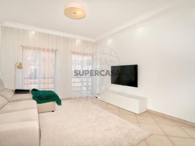 Apartamento T2 em Samora Correia