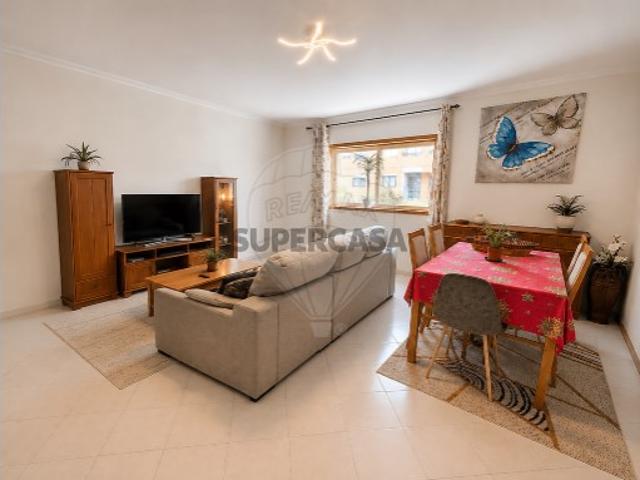 Apartamento T2 em Vilar de Andorinho