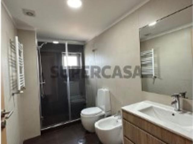 Apartamento T2 em Santa Marinha e São Pedro da Afurada