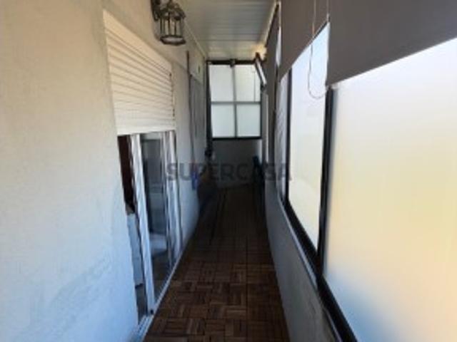 Apartamento T2 em Santa Marinha