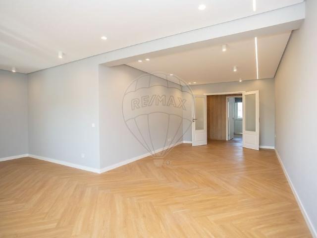 Apartamento T2 em Santarém