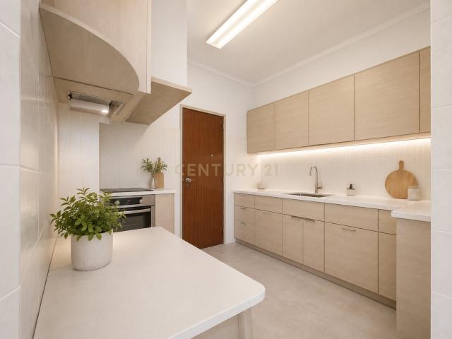 Apartamento T2 em Sacavém a 5 minutos Aeroporto de Lisboa