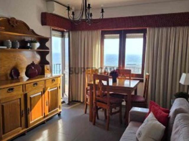Apartamento T2 em Sesimbra Santiago