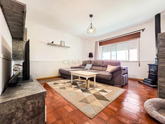 Apartamento T2 em Setúbal com Vista e Localização Central