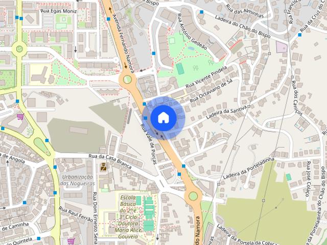 Apartamento T2 em sotao de casa de estudantes