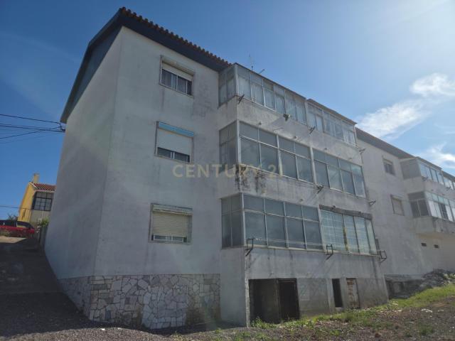 Apartamento T2 Encontra se arrendado a casal jovem com Contrato de Arrendamento Inicio: Janeiro 2020 com renda mensal de 427,24€