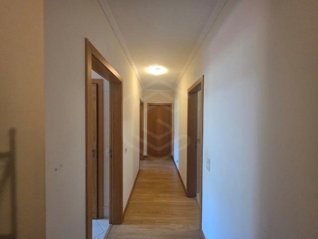 Apartamento T2, estacionamento interior, Faro, Algarve 95m² Faro Sé e São Pedro