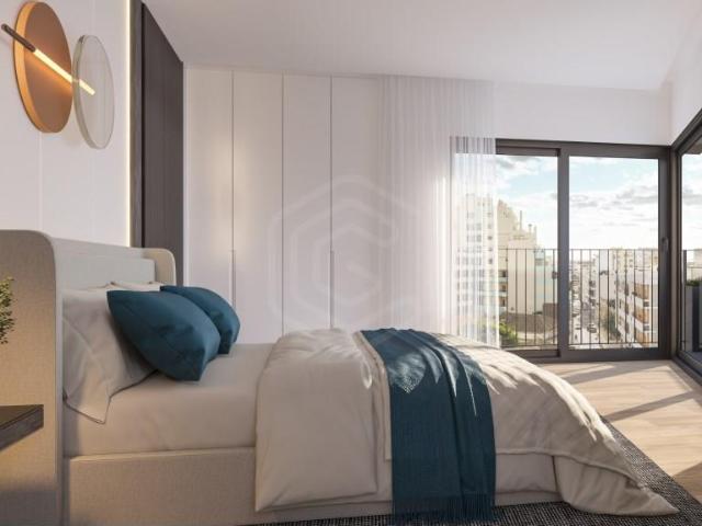 Apartamento T2, estacionamento, piscina comum, Faro, Algarve 105m² Faro sé e são pedro