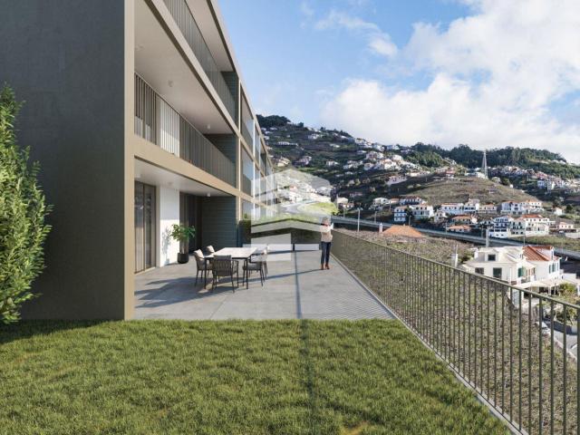 Apartamento T2 Estreito Câmara de Lobos 74m² Estreito De Câmara De Lobos