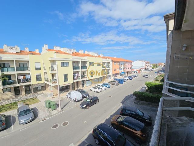 Apartamento T2 com 200m2 com garagem e arrecadação na Gafanha da Nazaré, Aveiro