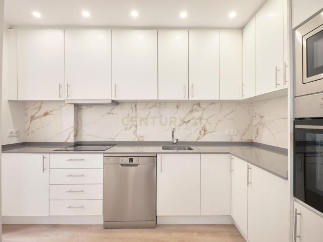 Apartamento T2 Graça, Lisboa