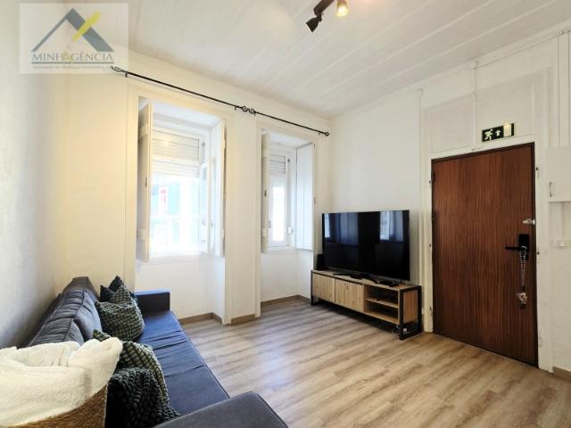 Apartamento T2 junto à Av Luisa Todi em Setúbal