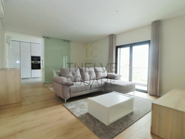 Apartamento T2, Leiria, mobilado para arrendamento