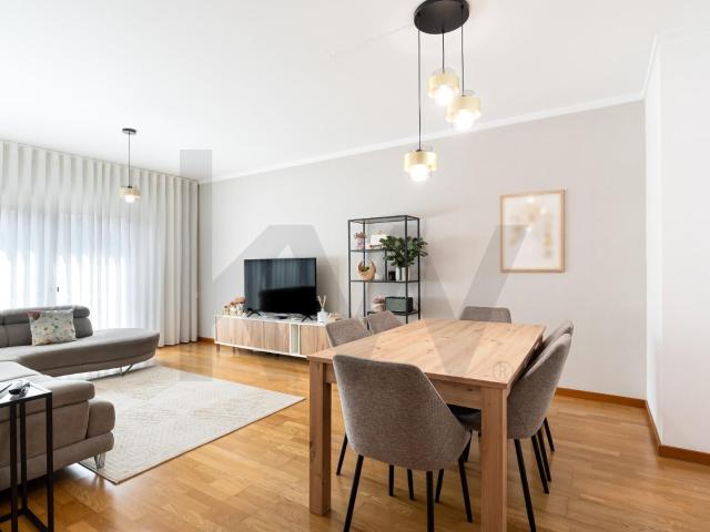 Apartamento T2 localizado em Vila do Conde