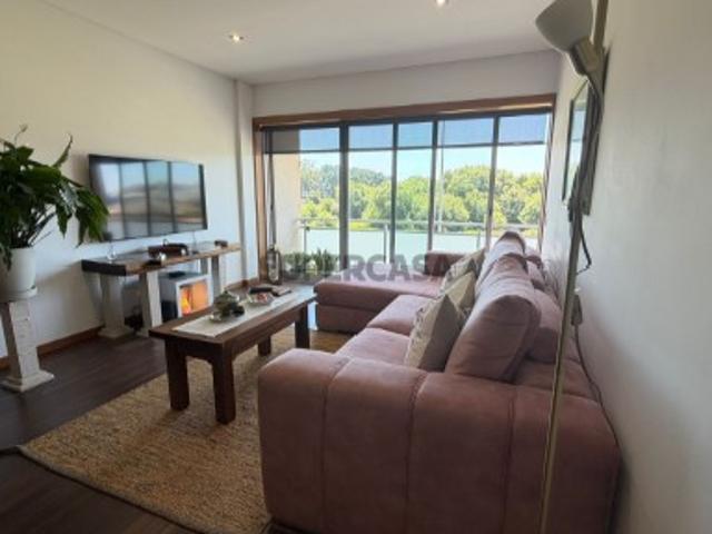 Apartamento T2 localizado em Vila do Conde