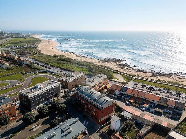 APARTAMENTO T2 LUXO LAVRA, MATOSINHOS