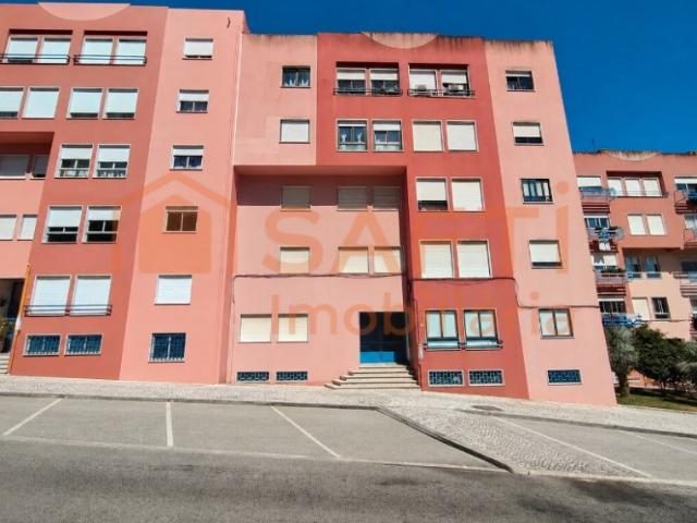 APARTAMENTO T2 MAIS ARRECADAÇÃO