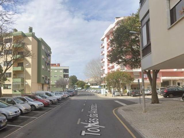 Apartamento T2, Massamá e Monte Abraão, Sintra | BPI Expresso Imobiliário