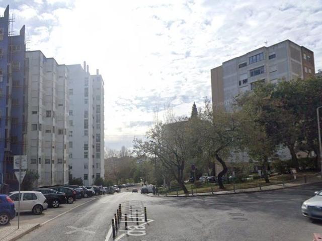 Apartamento T2, Massamá e Monte Abraão, Sintra | BPI Expresso Imobiliário