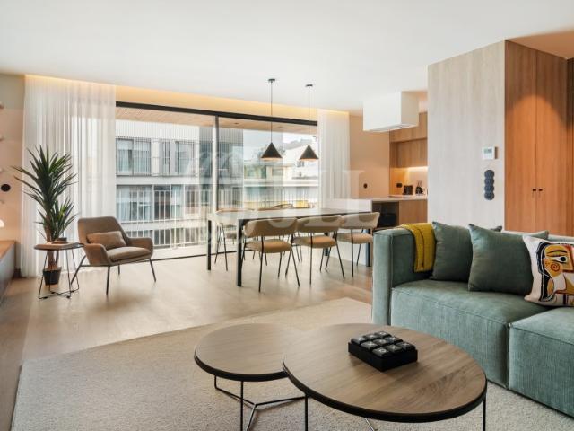 Apartamento T2, mobilado, em Avenidas Novas, Lisboa