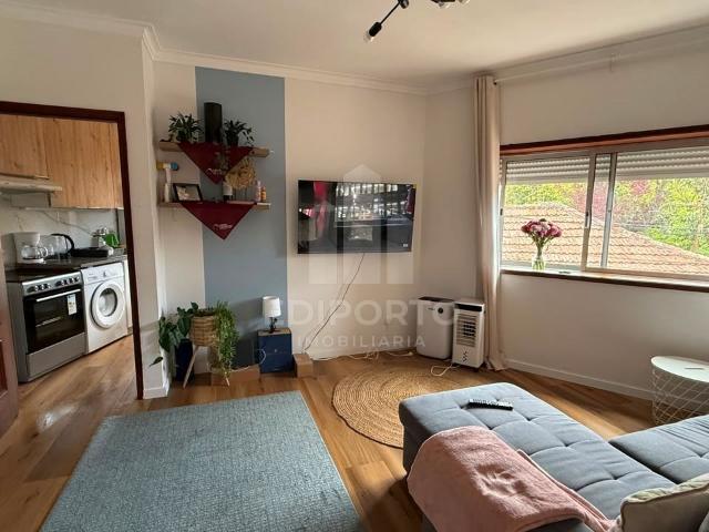 Apartamento T2 mobilado no Candal, próximo ao arrábida Shopping Disponivel a 15/09/2026, Vila Nova de Gaia, Santa Marinha