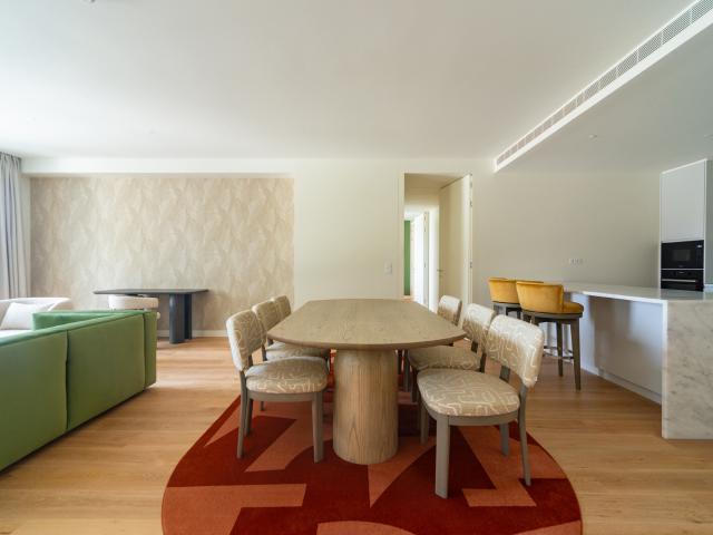 Apartamento T2 mobilado, novo a estrear no Príncipe Real, Junto ao Jardim Botânico de Lisboa