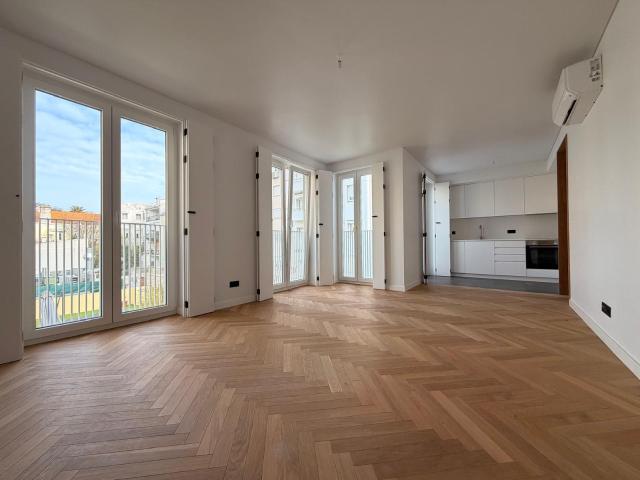 Apartamento T2 Moderno para Venda em Campo de Ourique