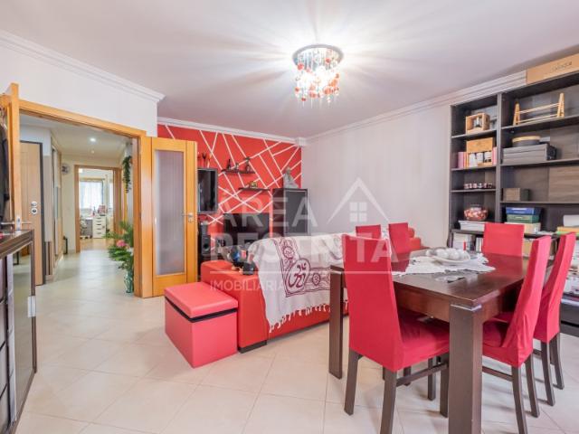 Apartamento T2 na Urbanização Vila Rosa Alhos Vedros