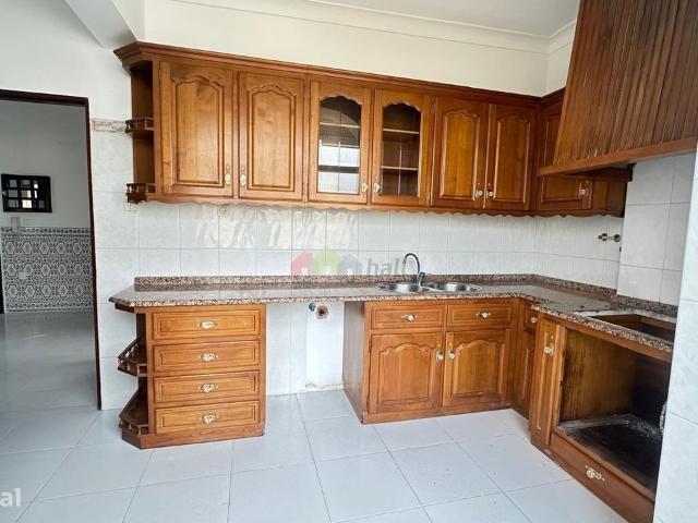 Apartamento T2 na Verderena Barreiro perto da estao dos Barcos
