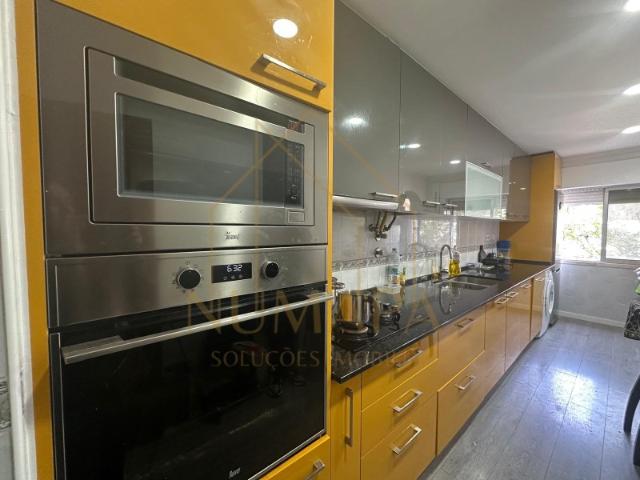 Apartamento T2 na Amora
