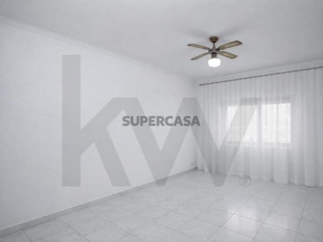 Apartamento T2 na Arrentela