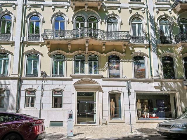 Apartamento T2 na Avenida da Liberdade, Lisboa