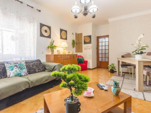 Apartamento T2 na Baixa Da Banheira