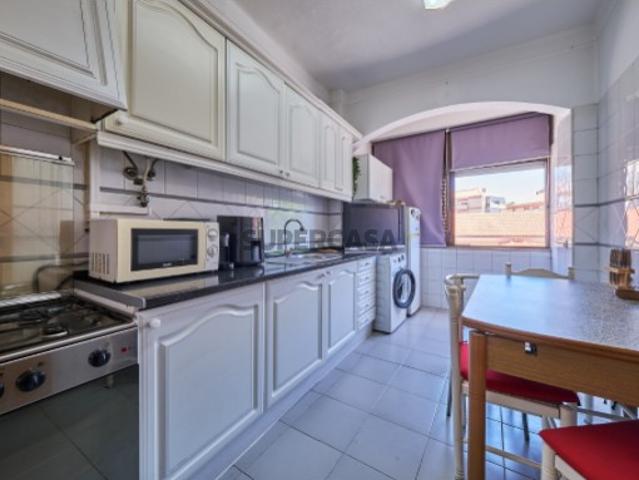 Apartamento T2 na Cruz de Pau