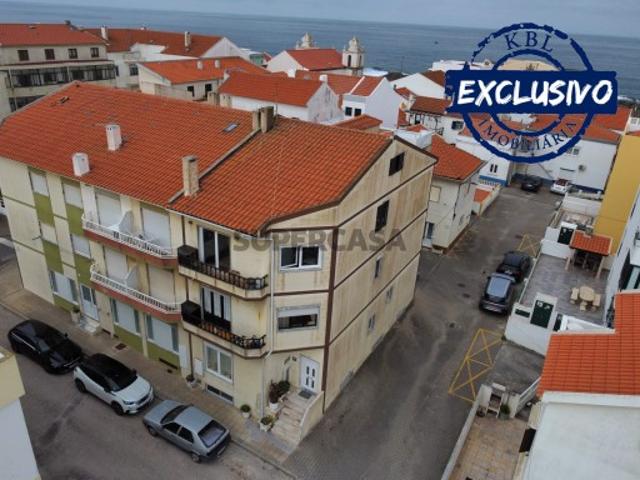 Apartamento T2 na Praia da Consolação