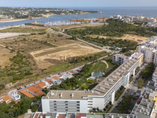 Apartamento T2 na Praia da Rocha Investimento