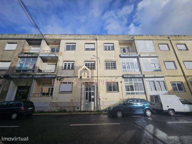 Apartamento T2 na Rua Bastos Nunes, Queluz