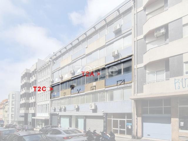 Apartamento T2 na Rua de Santa Catarina, Porto Fração C